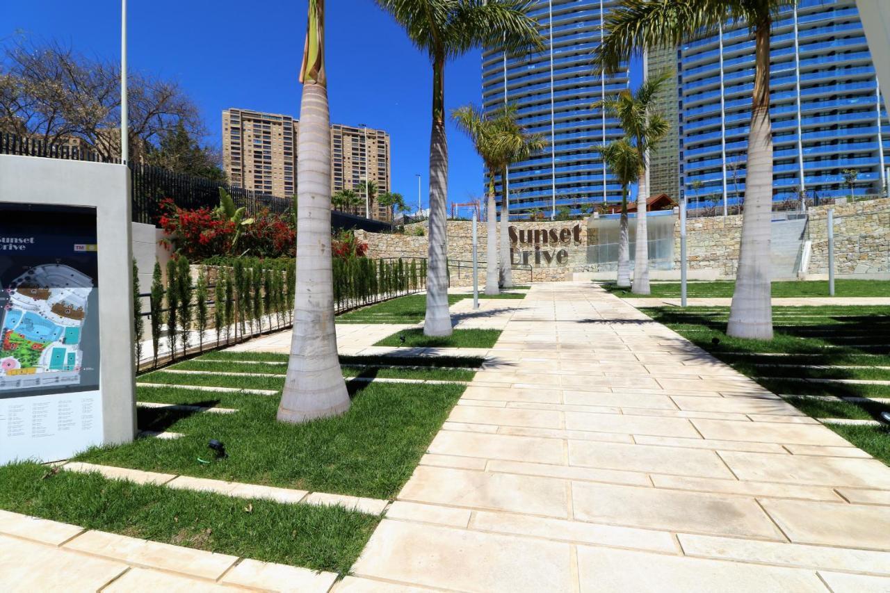 Sunset Drive Resort Apartment 4-8 Poniente Beach Benidorm Esterno foto