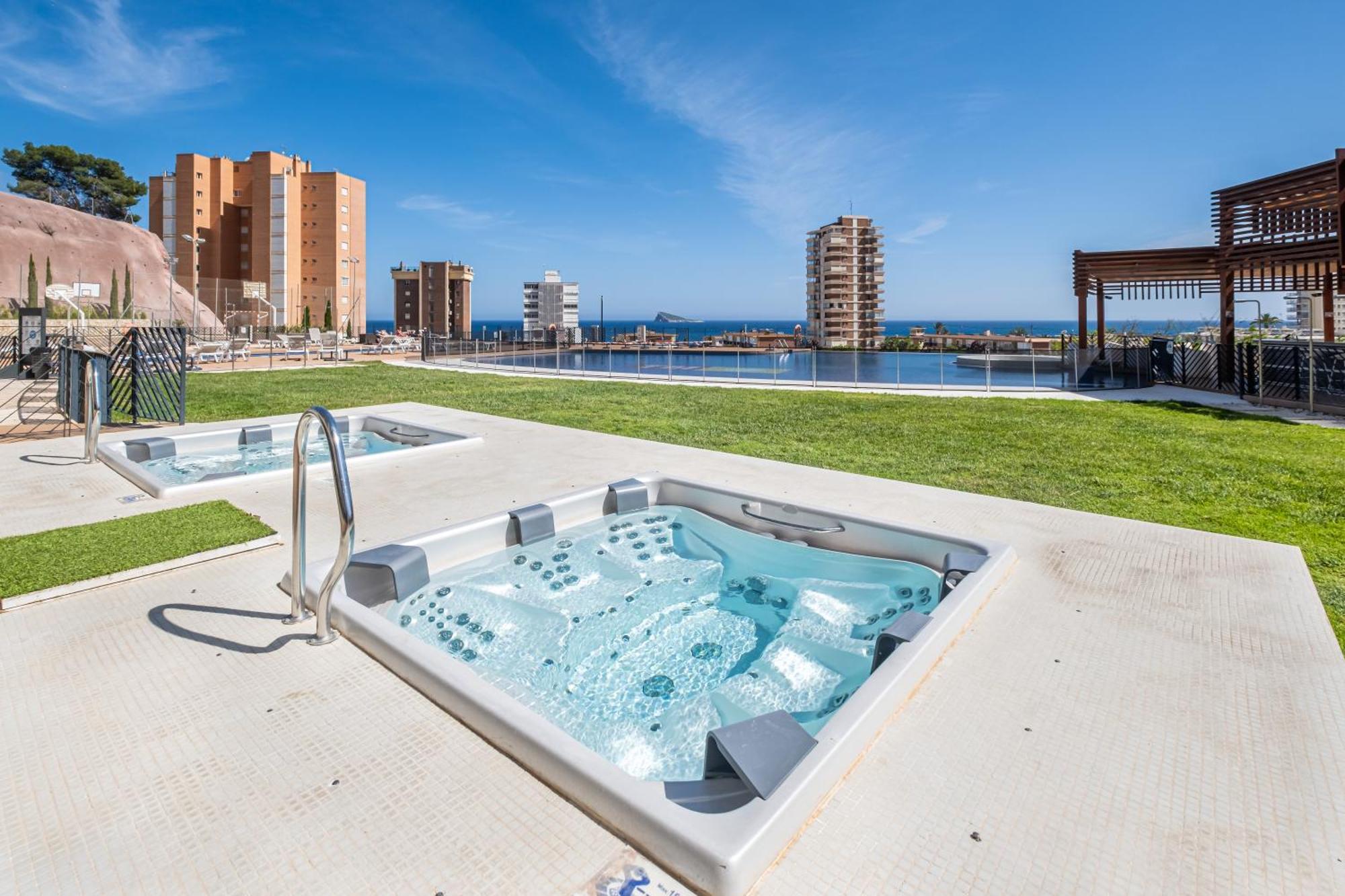 Sunset Drive Resort Apartment 4-8 Poniente Beach Benidorm Esterno foto