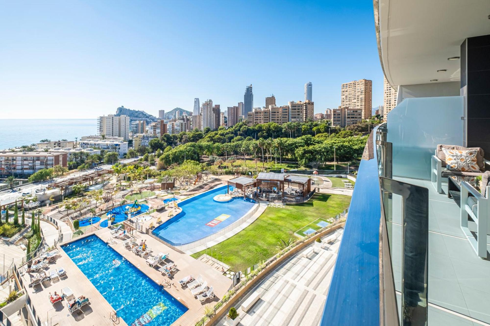 Sunset Drive Resort Apartment 4-8 Poniente Beach Benidorm Esterno foto